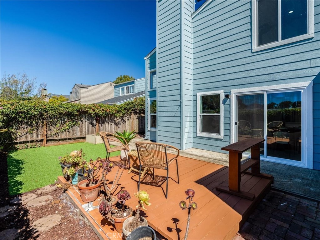 1260 Laguna Ln, San Luis Obispo, CA 93405