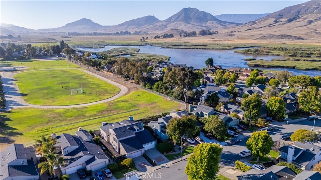 1260 Laguna Ln, San Luis Obispo, CA 93405