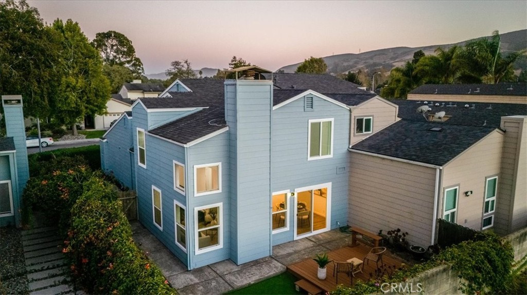 1260 Laguna Ln, San Luis Obispo, CA 93405
