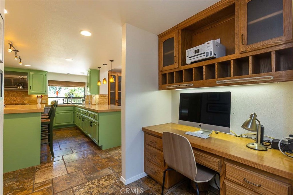 2424 Cumbre Ct, San Luis Obispo, CA 93401