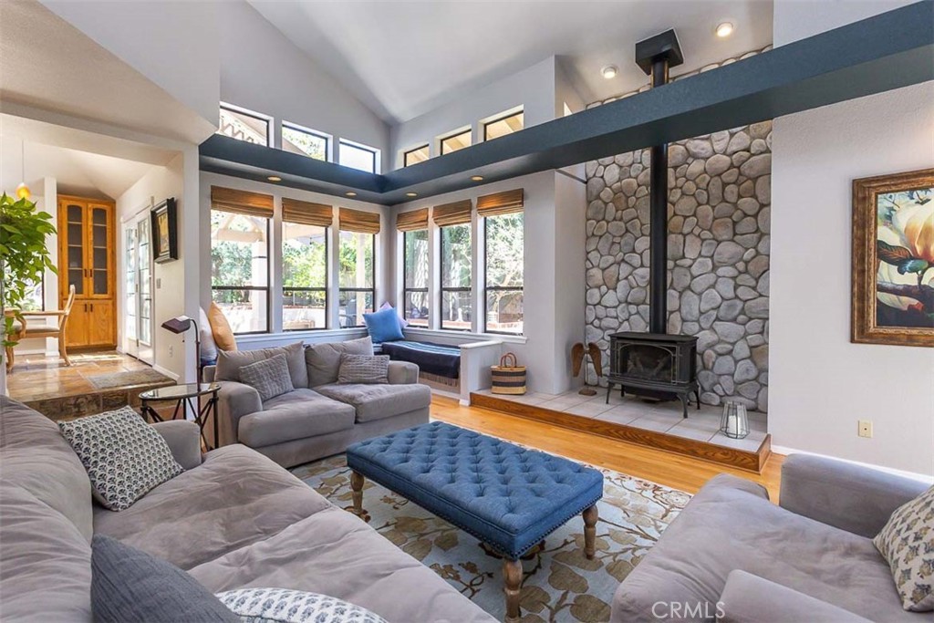 2424 Cumbre Ct, San Luis Obispo, CA 93401