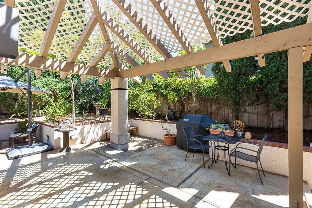 2424 Cumbre Ct, San Luis Obispo, CA 93401