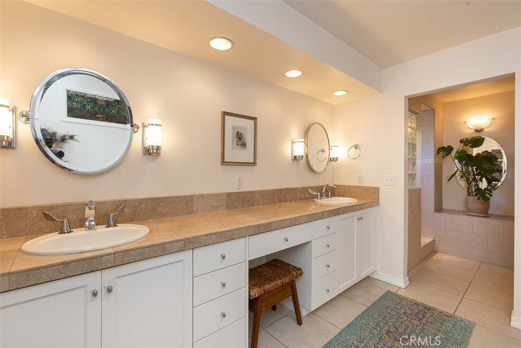 2424 Cumbre Ct, San Luis Obispo, CA 93401