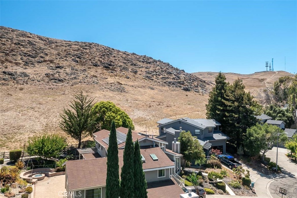 2424 Cumbre Ct, San Luis Obispo, CA 93401