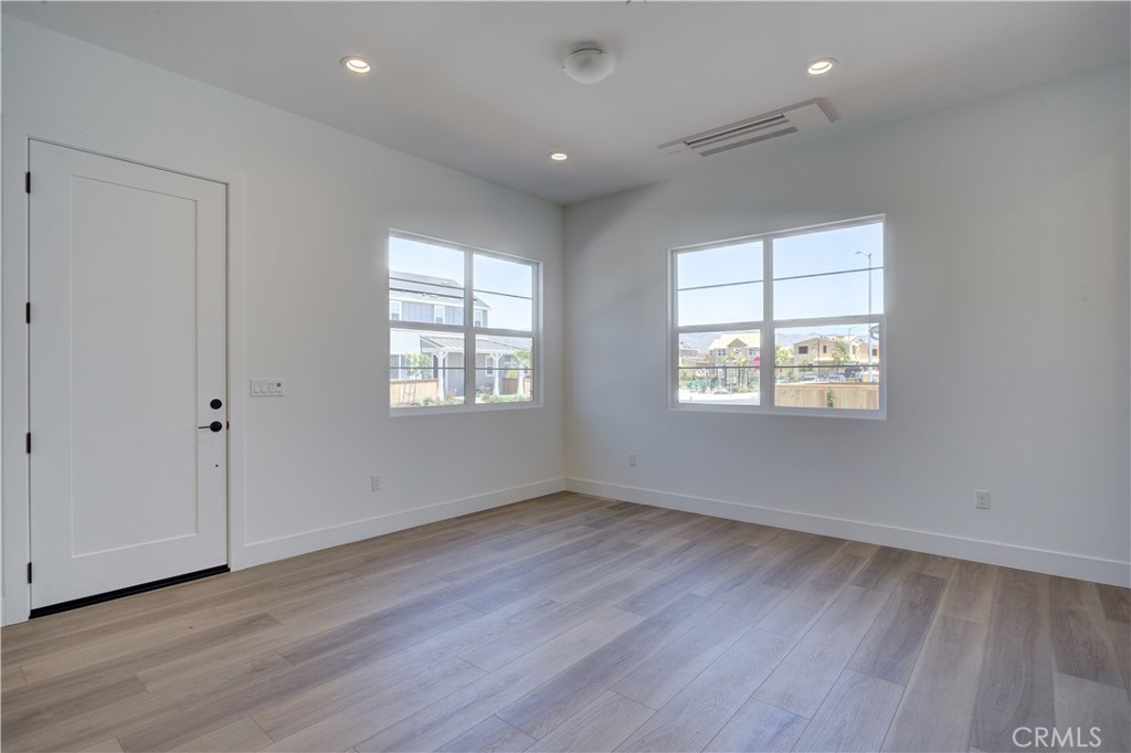 213 Kitty Hawk Ct, San Luis Obispo, CA 93401