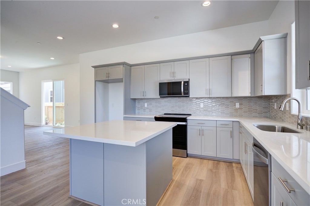 213 Kitty Hawk Ct, San Luis Obispo, CA 93401