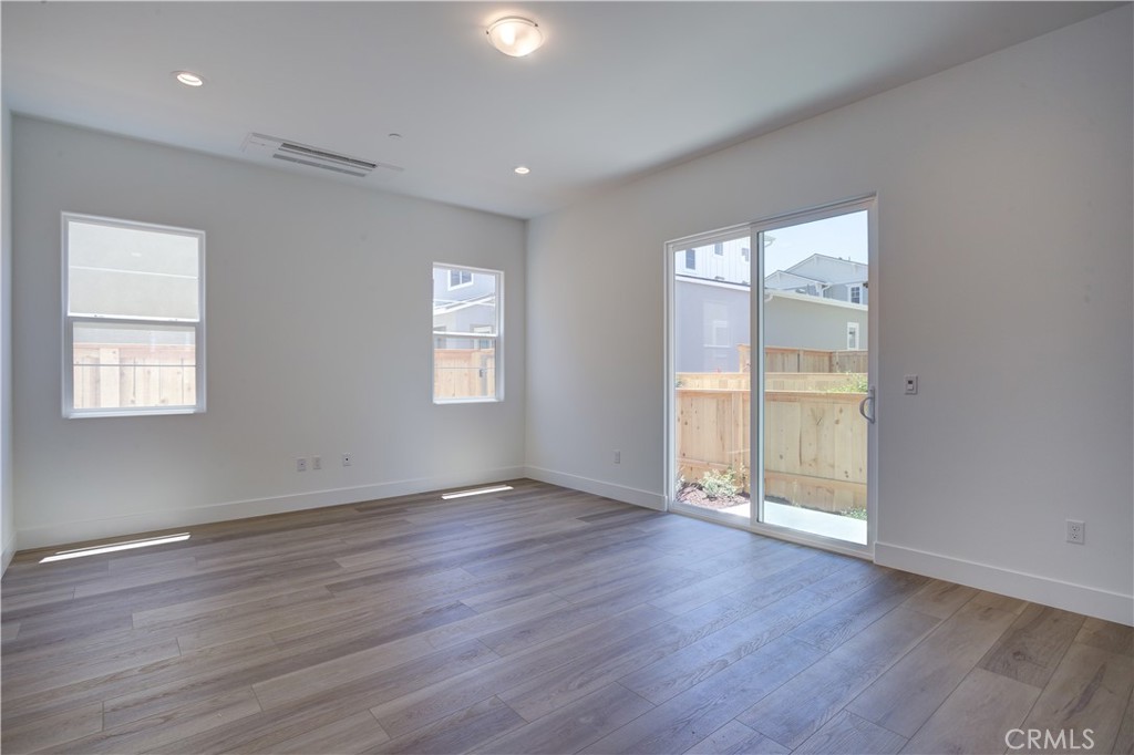 213 Kitty Hawk Ct, San Luis Obispo, CA 93401