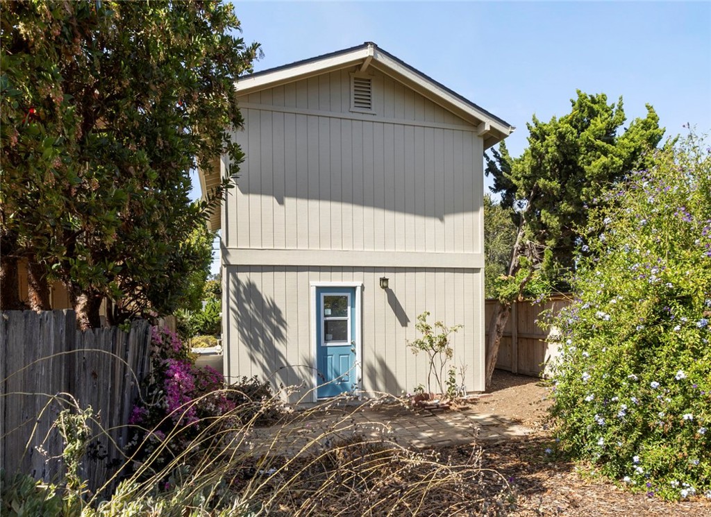 479 Henrietta Ave., Los Osos, CA 93402