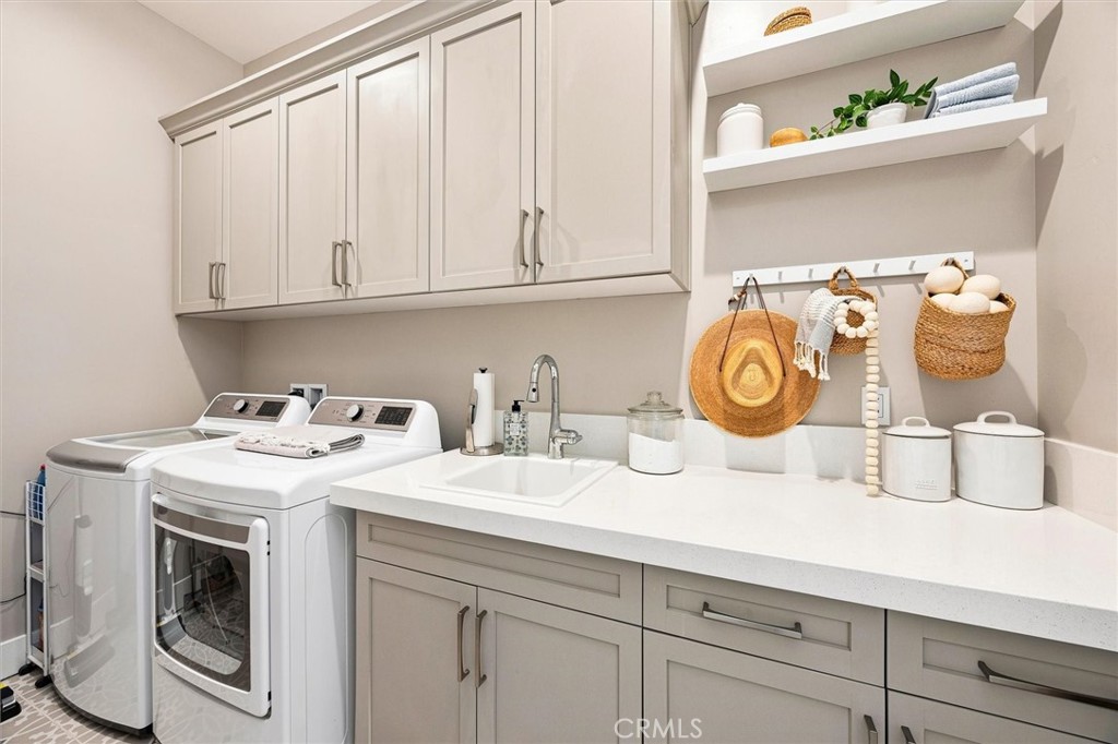4067 Hillside Dr, San Luis Obispo, CA 93401