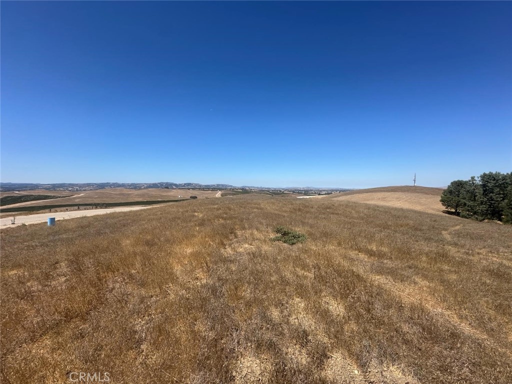 3834 Caroline Ct, Paso Robles, CA 93446