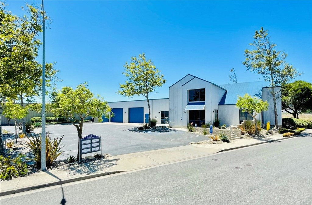 615 Clarion Ct, San Luis Obispo, CA 93401