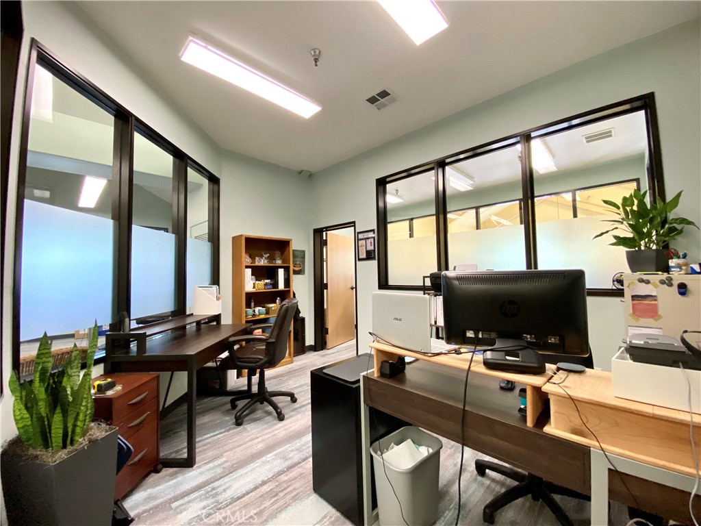 615 Clarion Ct, San Luis Obispo, CA 93401