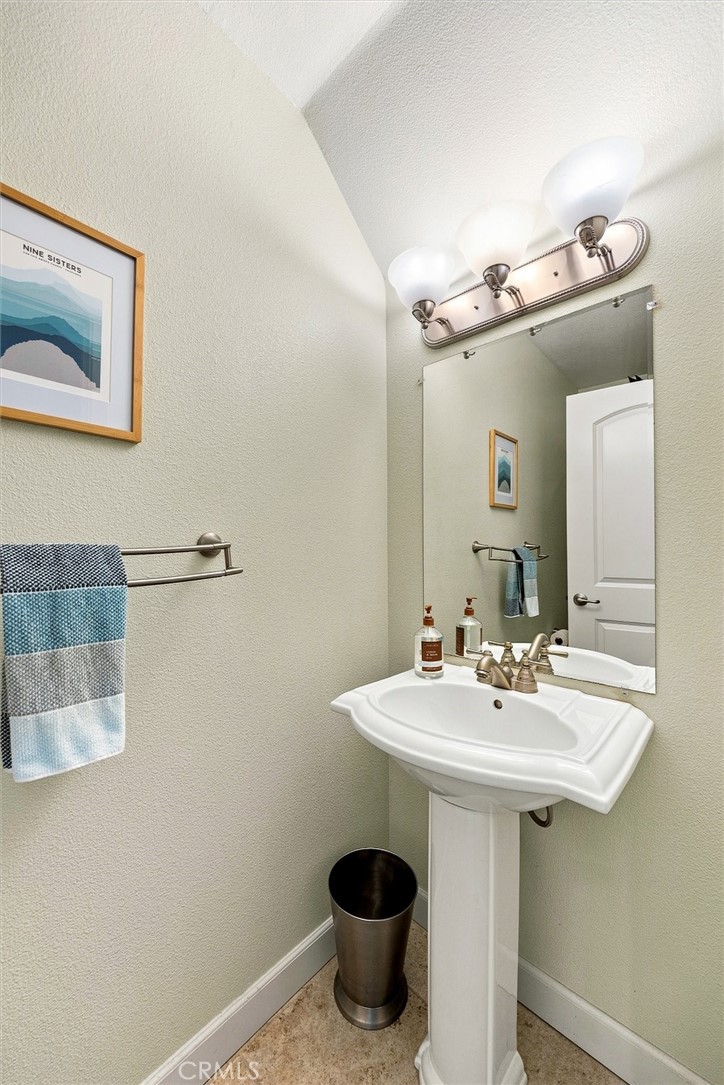 1043 Ella St #11, San Luis Obispo, CA 93401
