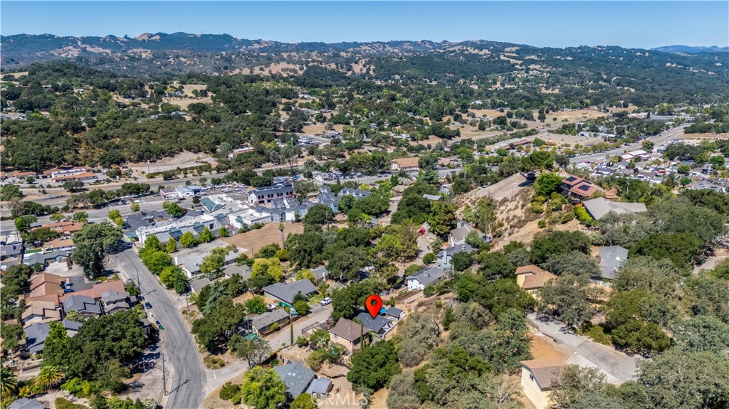 5785 Hermosilla, Atascadero, CA 93422