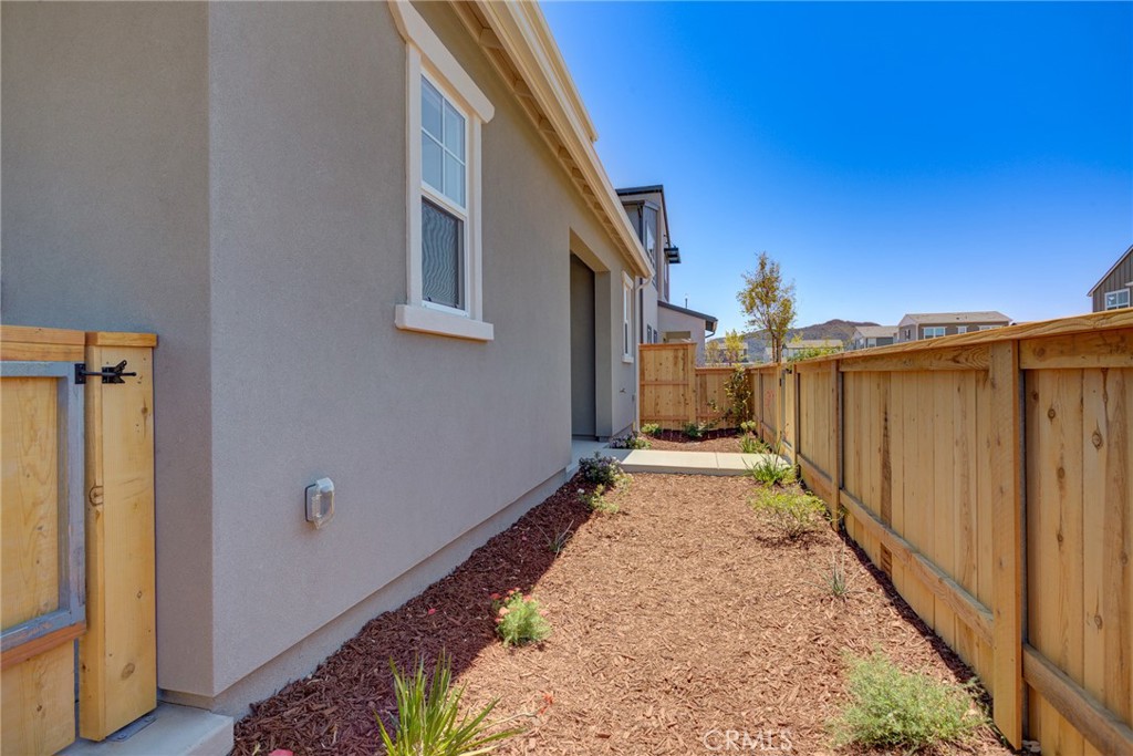 225 Kitty Hawk Ct, San Luis Obispo, CA 93401