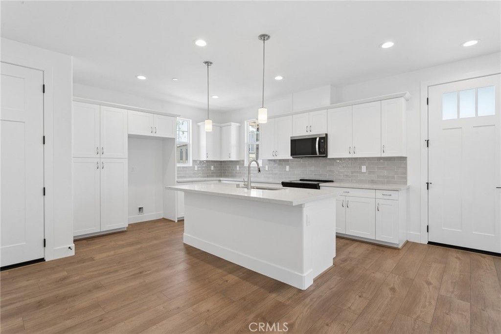 225 Kitty Hawk Ct, San Luis Obispo, CA 93401