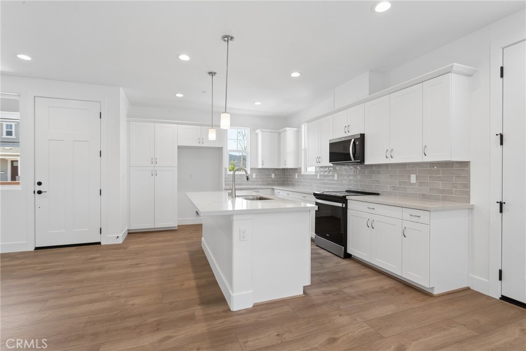 225 Kitty Hawk Ct, San Luis Obispo, CA 93401