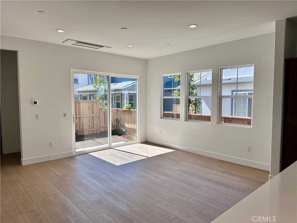 241 Kitty Hawk Ct, San Luis Obispo, CA 93401