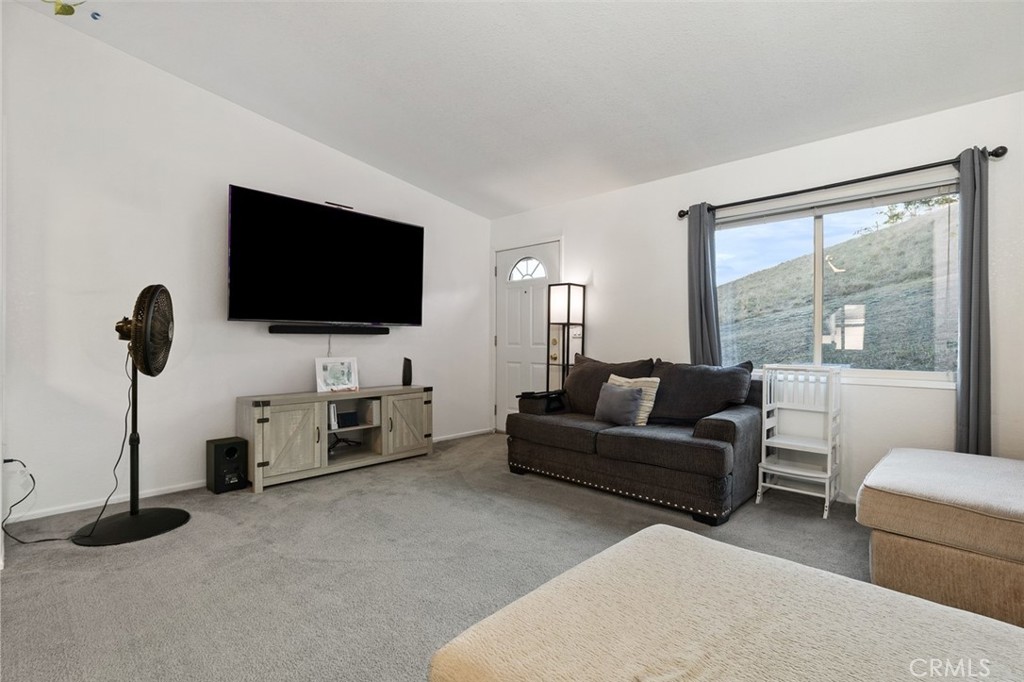 2986 Bridle Trail Ln, Paso Robles, CA 93446