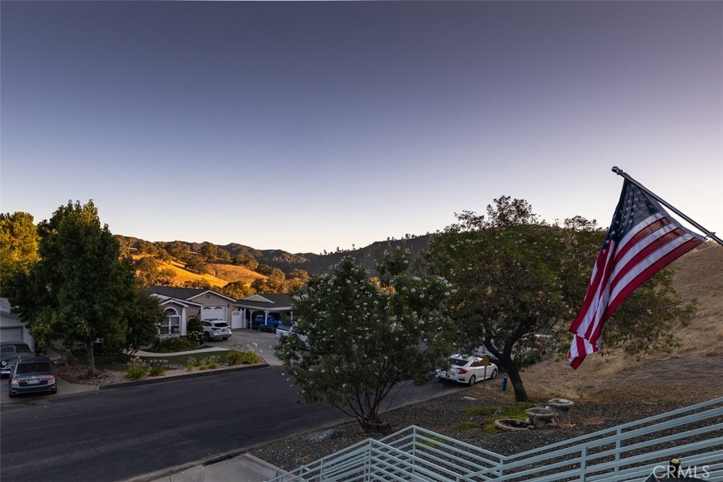 2986 Bridle Trail Ln, Paso Robles, CA 93446