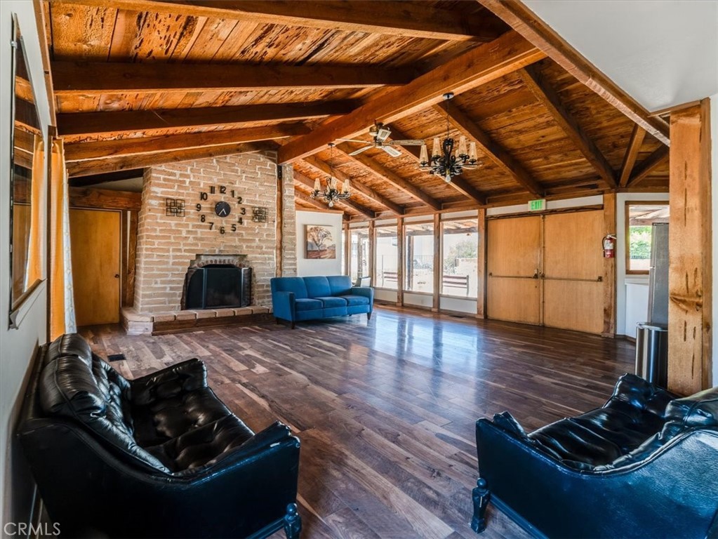 10836 Los Pueblos, Atascadero, CA 93422