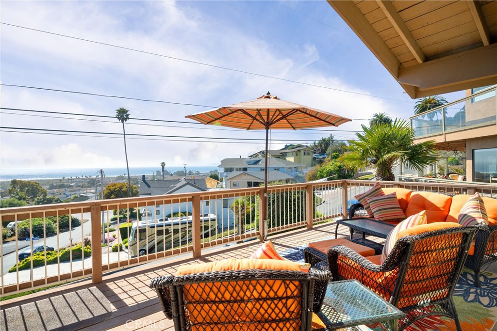 2560 Koa Ave, Morro Bay, CA 93442