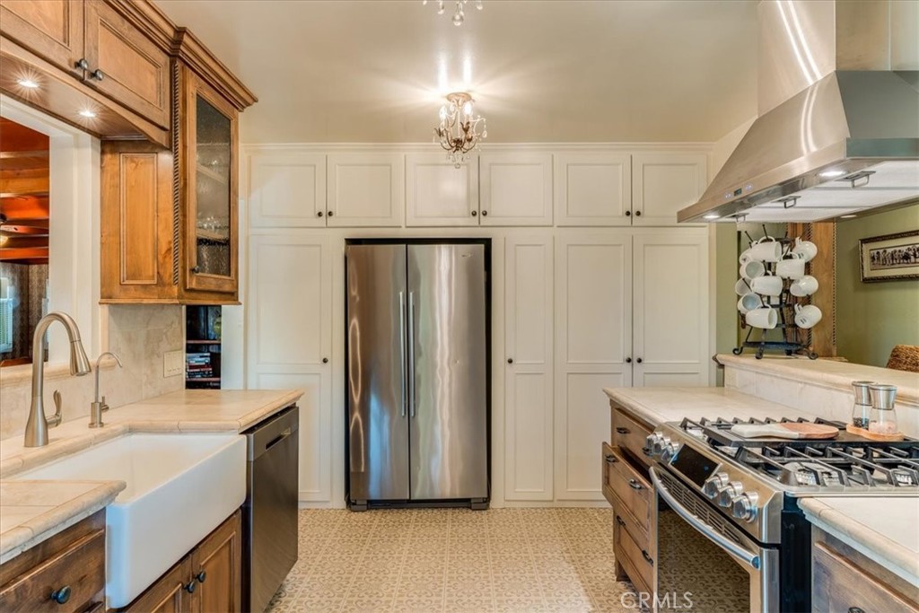 2021 Vine, Paso Robles, CA 93446