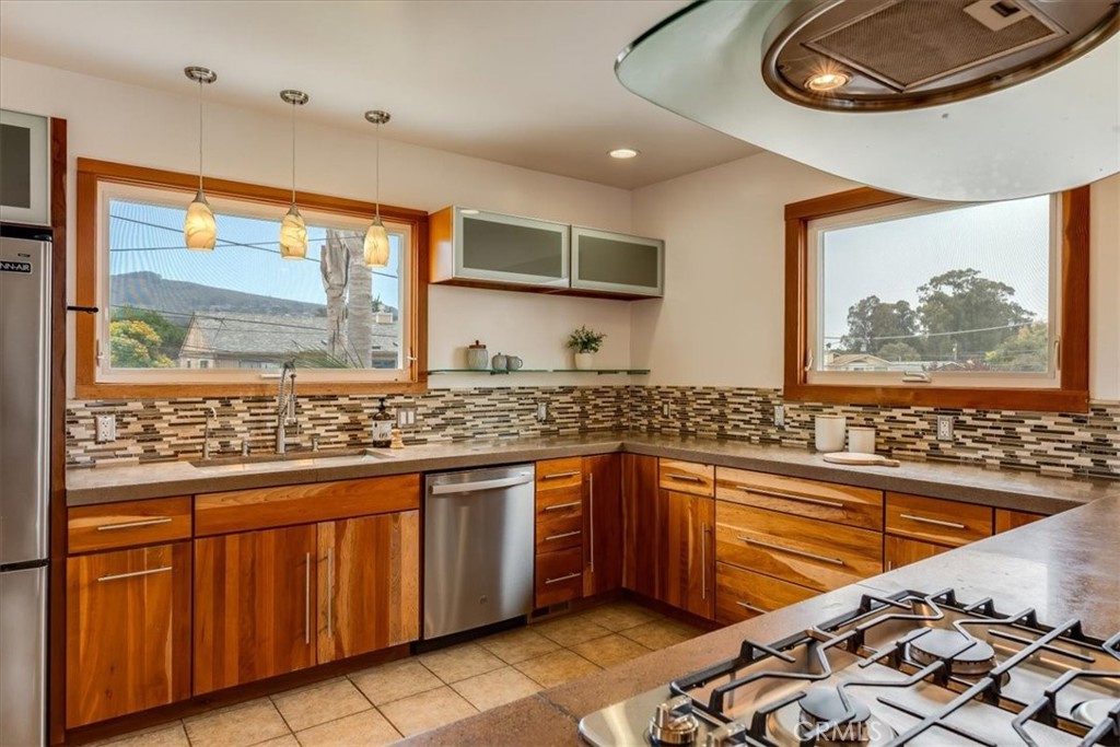 550 Vine, Los Osos, CA 93402