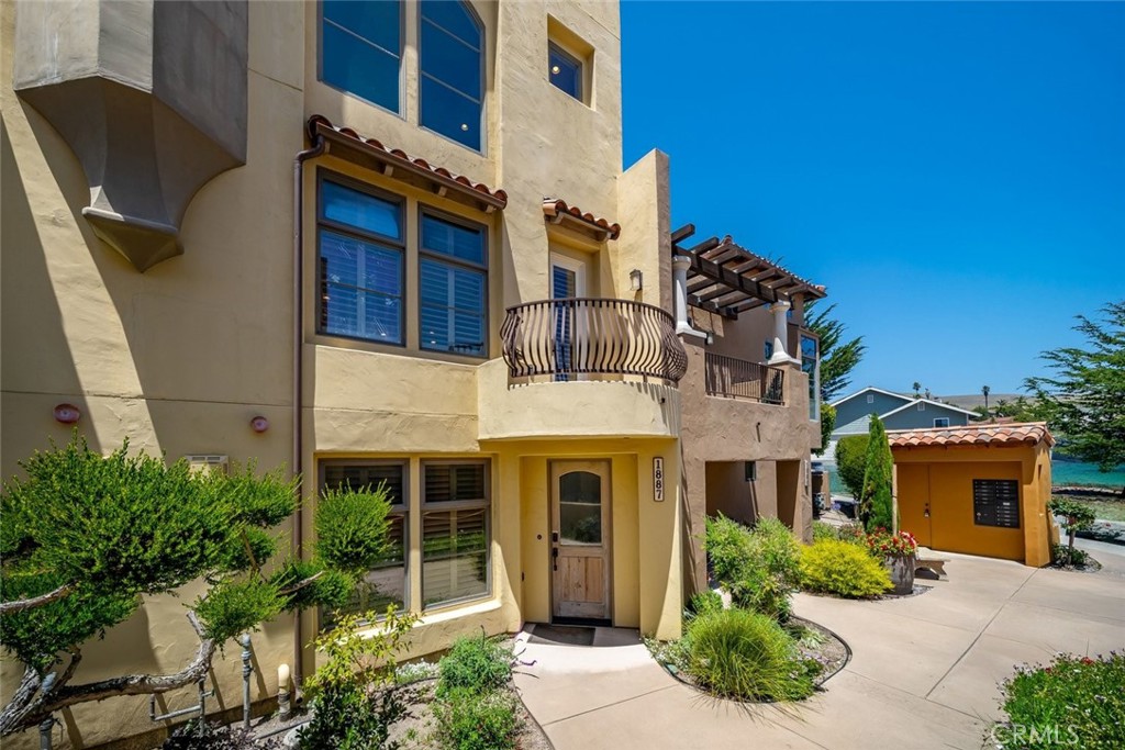1887 Ironwood Ave, Morro Bay, CA 93442