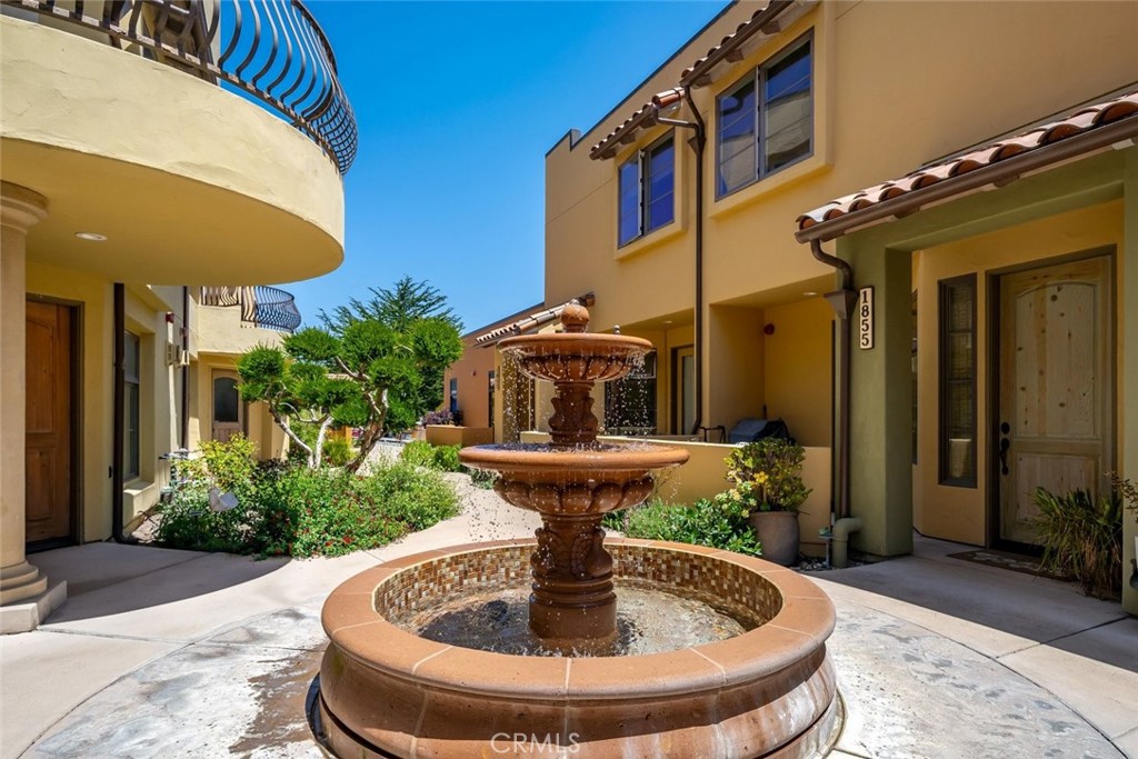 1887 Ironwood Ave, Morro Bay, CA 93442