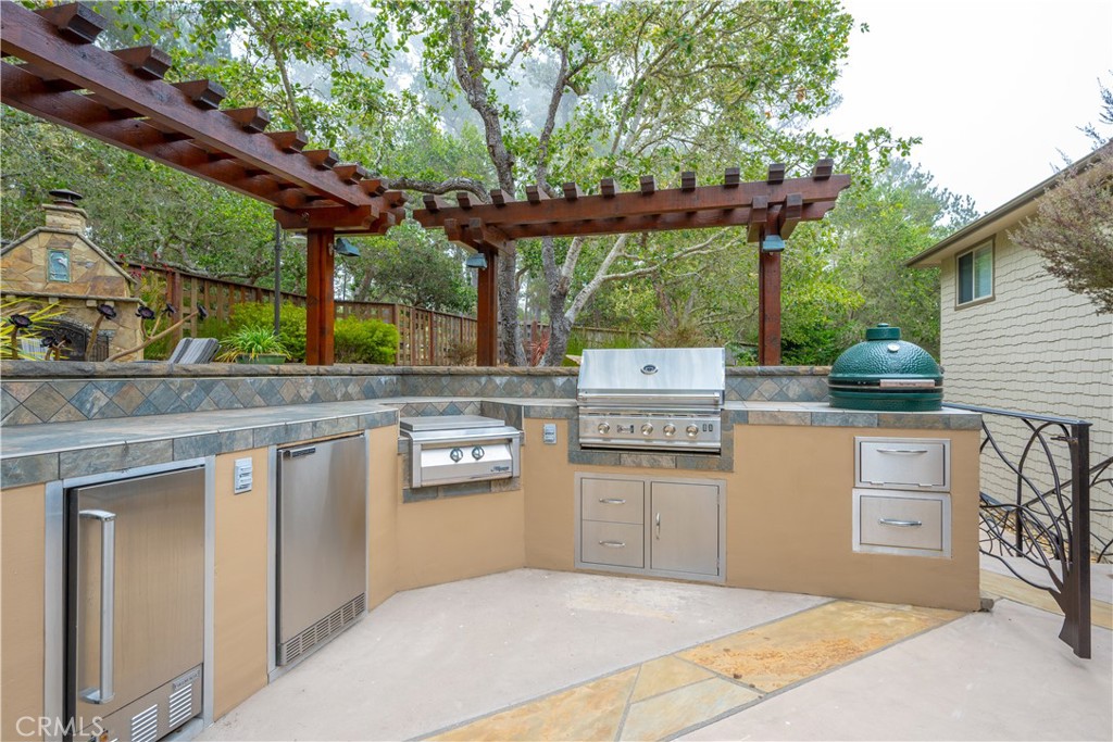 6445 Kathryn, Cambria, CA 93428