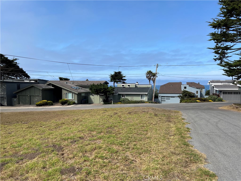 260 Hastings St, Cambria, CA 93428
