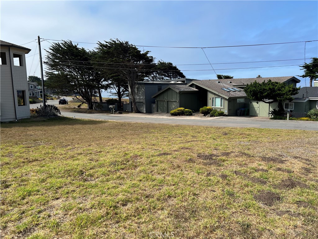 260 Hastings St, Cambria, CA 93428