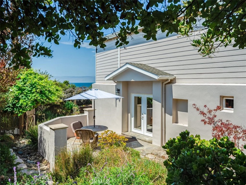 399 Wedgewood, Cambria, CA 93428