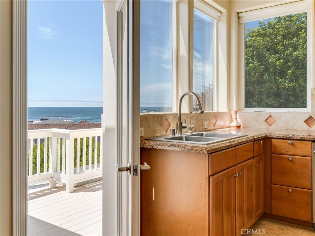 399 Wedgewood, Cambria, CA 93428