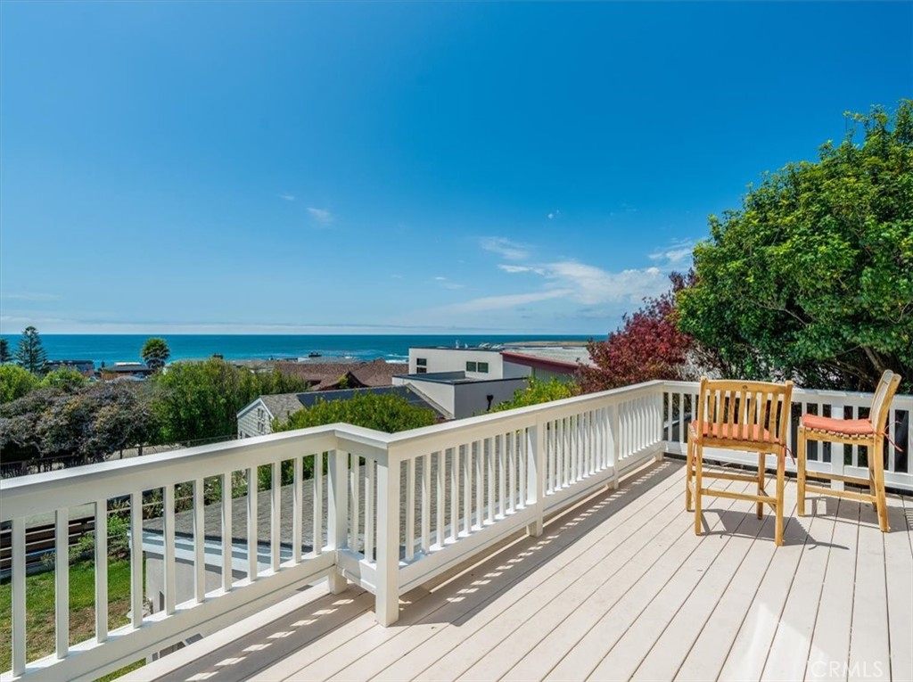 399 Wedgewood, Cambria, CA 93428