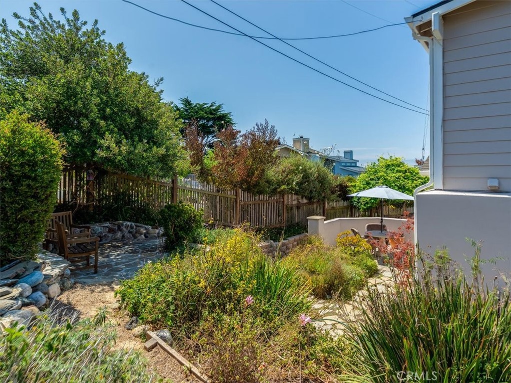 399 Wedgewood, Cambria, CA 93428