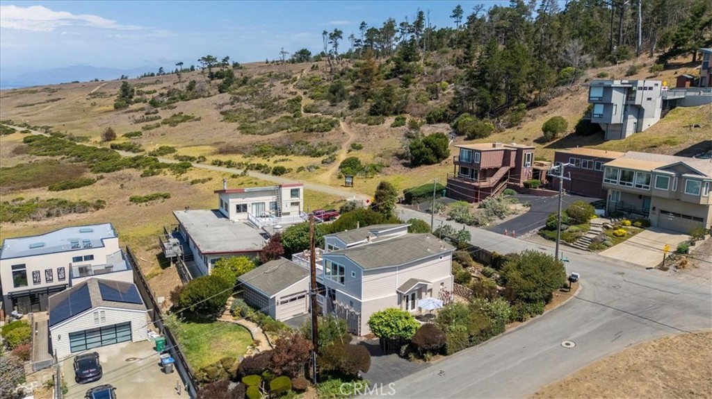 399 Wedgewood, Cambria, CA 93428