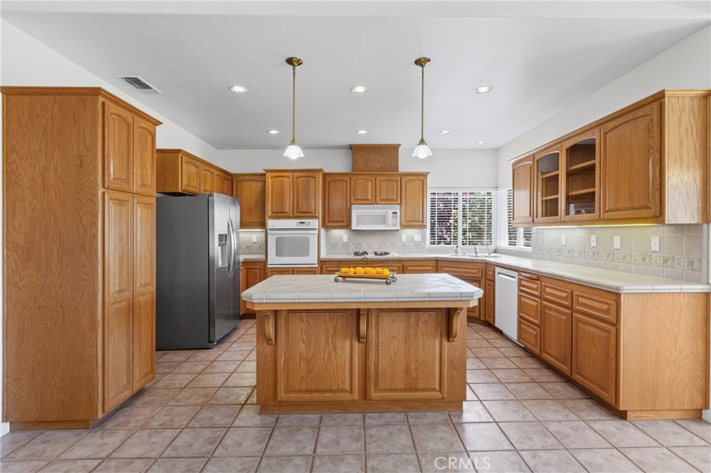 9336 Carmel Rd, Atascadero, CA 93422