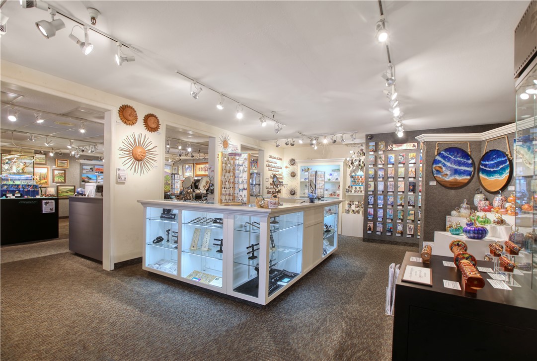 775 Main St, Cambria, CA 93428