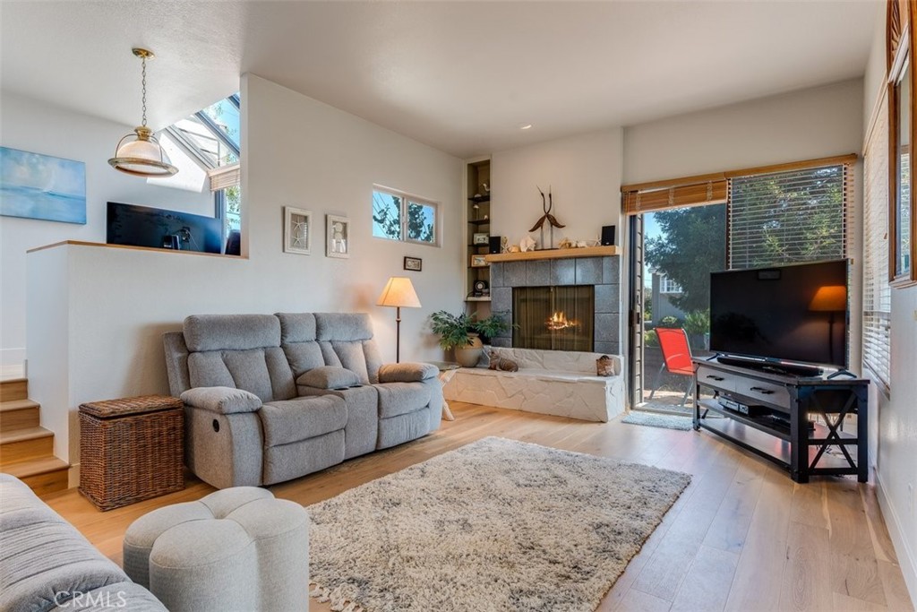 399 Warwick, Cambria, CA 93428
