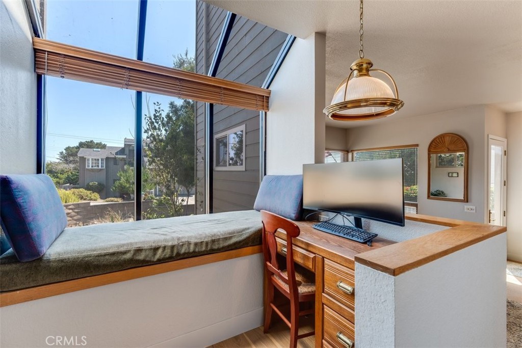 399 Warwick, Cambria, CA 93428