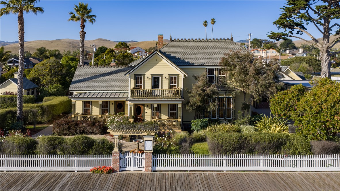 149 Cayucos Dr, Cayucos, CA 93430