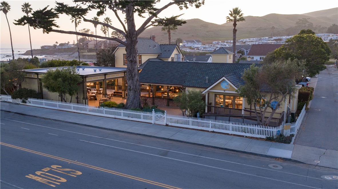 149 Cayucos Dr, Cayucos, CA 93430