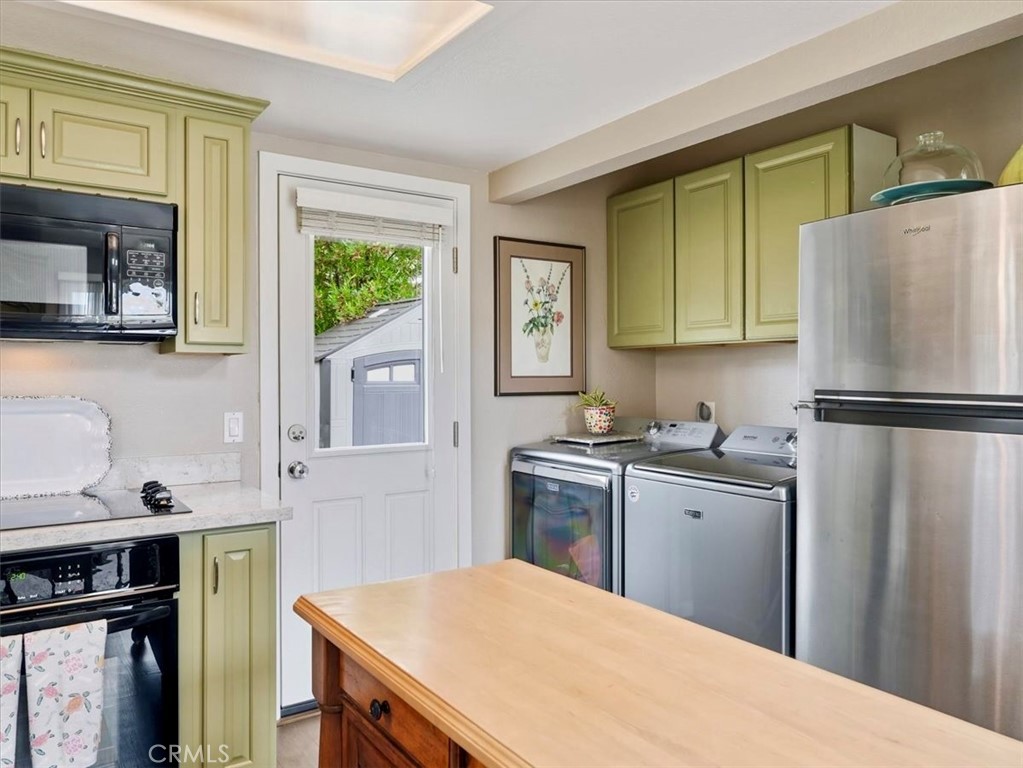 3056 Ardath Dr, Cambria, CA 93428