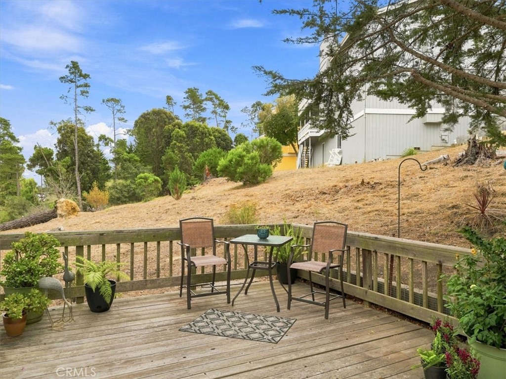 3056 Ardath Dr, Cambria, CA 93428