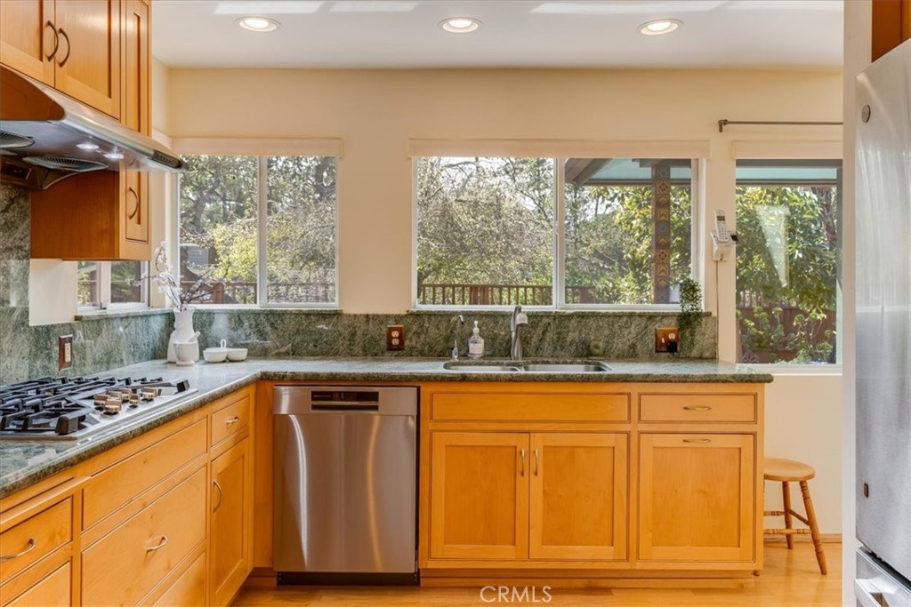 1700 Downing Ave, Cambria, CA 93428