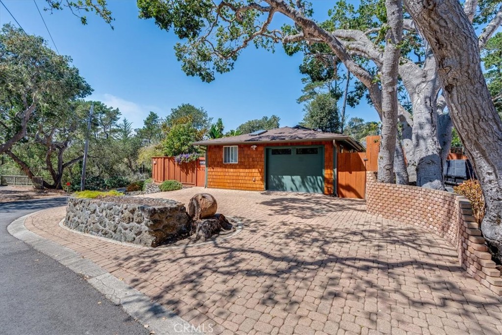 1700 Downing Ave, Cambria, CA 93428