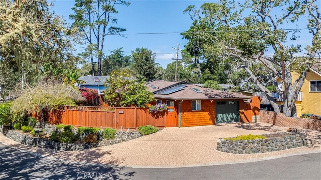 1700 Downing Ave, Cambria, CA 93428