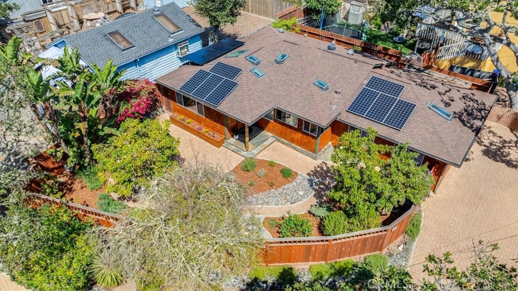 1700 Downing Ave, Cambria, CA 93428